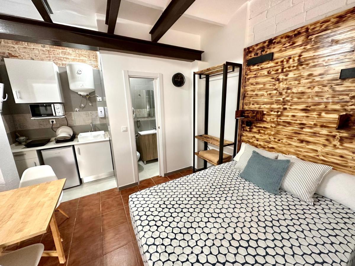 Nuevos Apartamentos Frente Al Mar Y A La Playa كاستيلديفيلس المظهر الخارجي الصورة